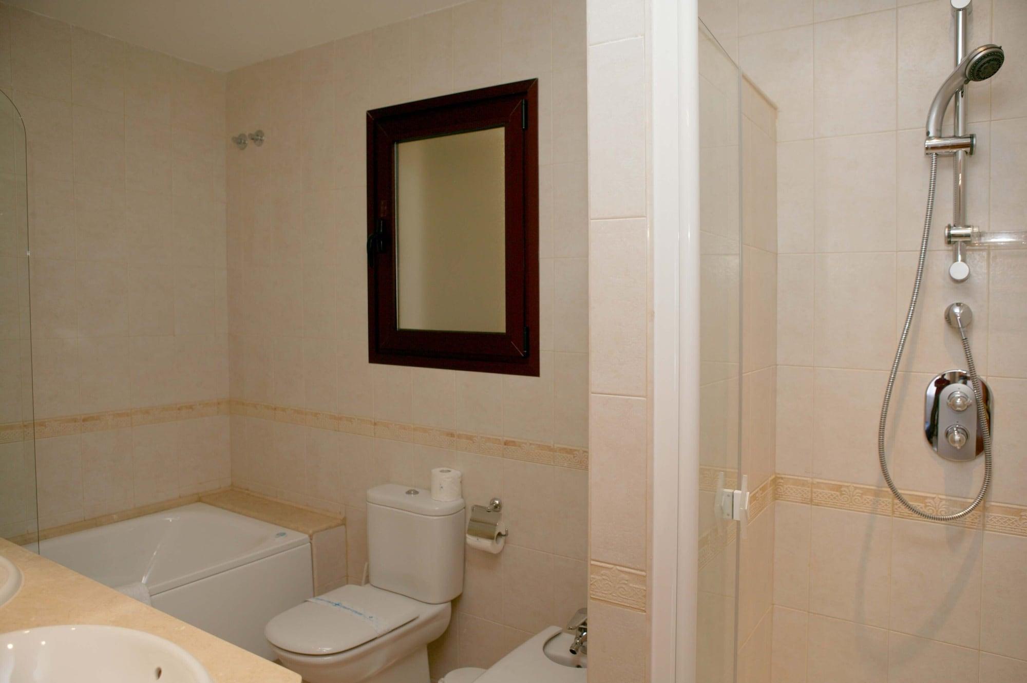 Apartamentos Albir Confort - Avenida III 알비르 외부 사진